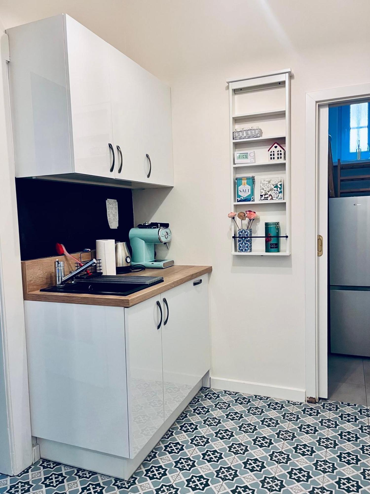 Moderni Apartman Na Hluboke V Praze - Idealni Pro 4 Prague Ngoại thất bức ảnh